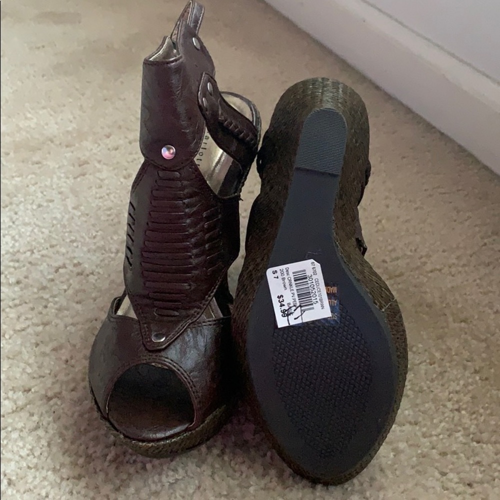 Brand new wedges! Never worn